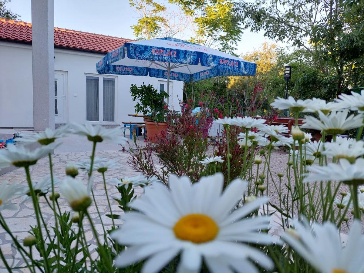 Apartamento La Vie Krk Krk Town Exterior foto